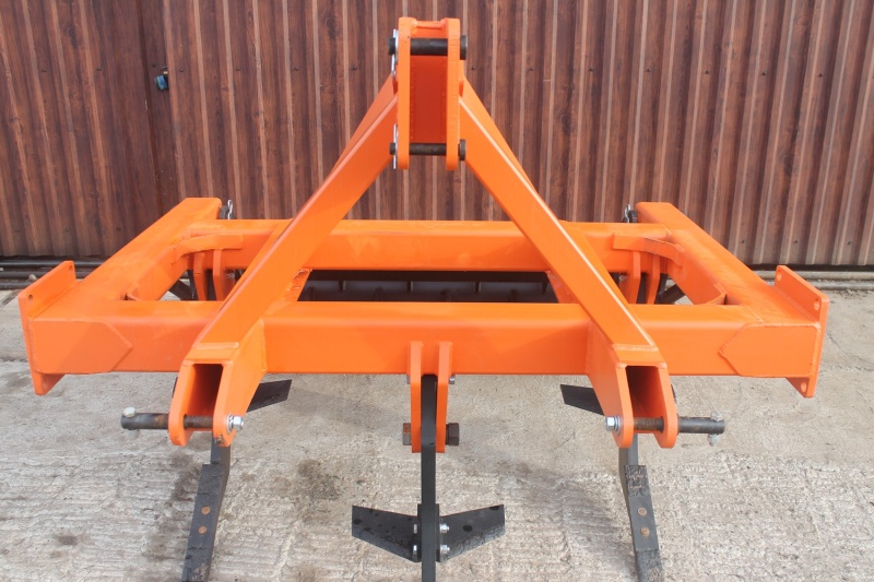 Плуг чизельный ПЧН-1,6 с зубчатым катком купить в Туле – «БДН-АгроКубань», 5