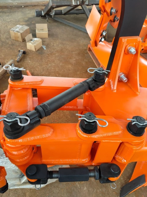 Плуг навесной оборотный 3/35 купить в Туле – «БДН-АгроКубань», 7