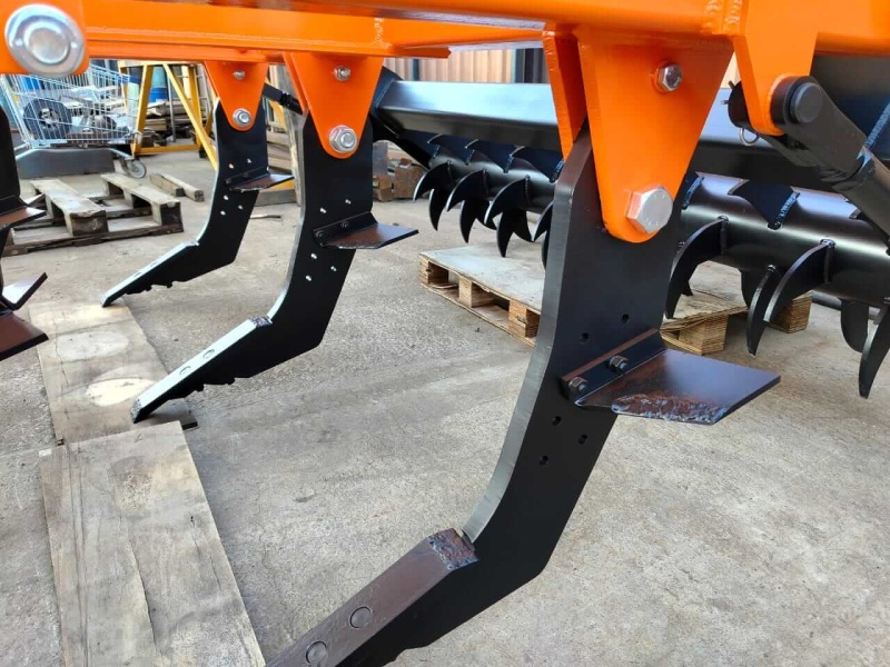 Плуг чизельный навесной ПЧН-2,1Н с зубчатым катком купить в Туле – «БДН-АгроКубань», 6