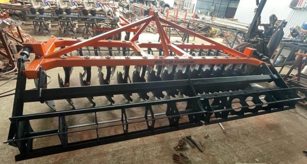 Борона дисковая навесная БДН 4х2Н, 26 рабочих органов купить в Туле – «БДН-АгроКубань», 2