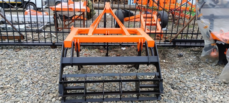 Плуг чизельный ПЧН 1,6 с планчатым катком купить в Туле – «БДН-АгроКубань», 2