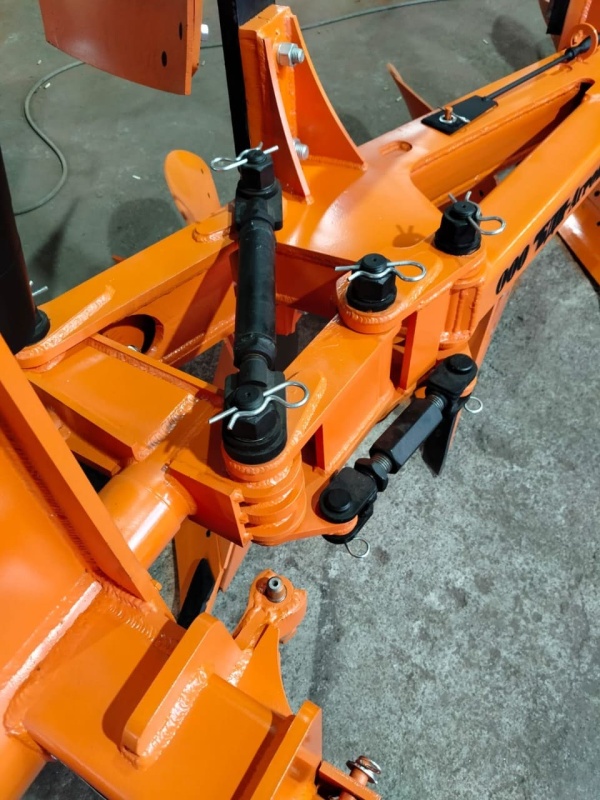 Плуг навесной оборотный 3/35+1 купить в Туле – «БДН-АгроКубань», 5