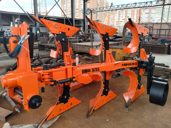 Плуг навесной оборотный 3/35 купить в Туле – «БДН-АгроКубань», 2