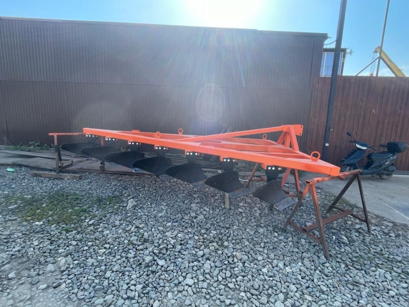 Плуг отвальный ПЛН 7-35 (7 корпусов) купить в Туле – «БДН-АгроКубань», 5