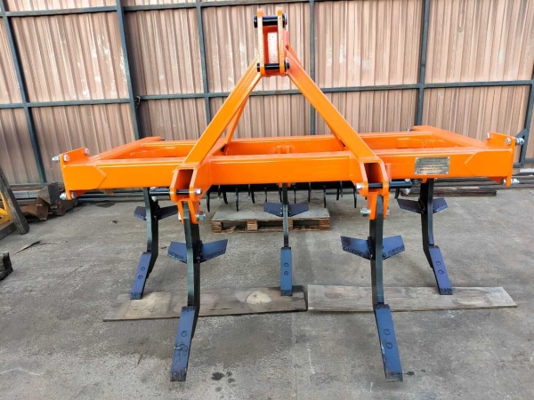 Плуг чизельный навесной ПЧН-2,1Н с зубчатым катком купить в Туле – «БДН-АгроКубань», 5